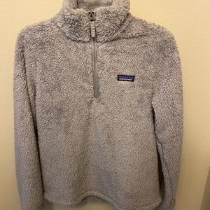 Patagonia grey fuzzy half-zip sweater. Size medium. Never worn, new with tags!